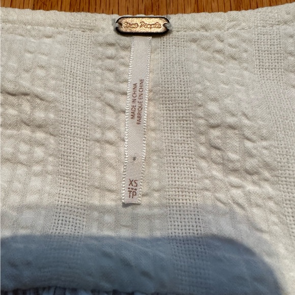 Free People white peasant blouse size XS - Picture 4 of 7